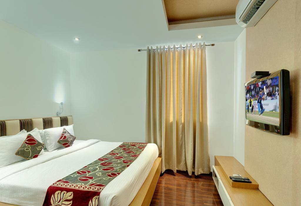 Hotel Balaji Central Ratlām Quarto foto